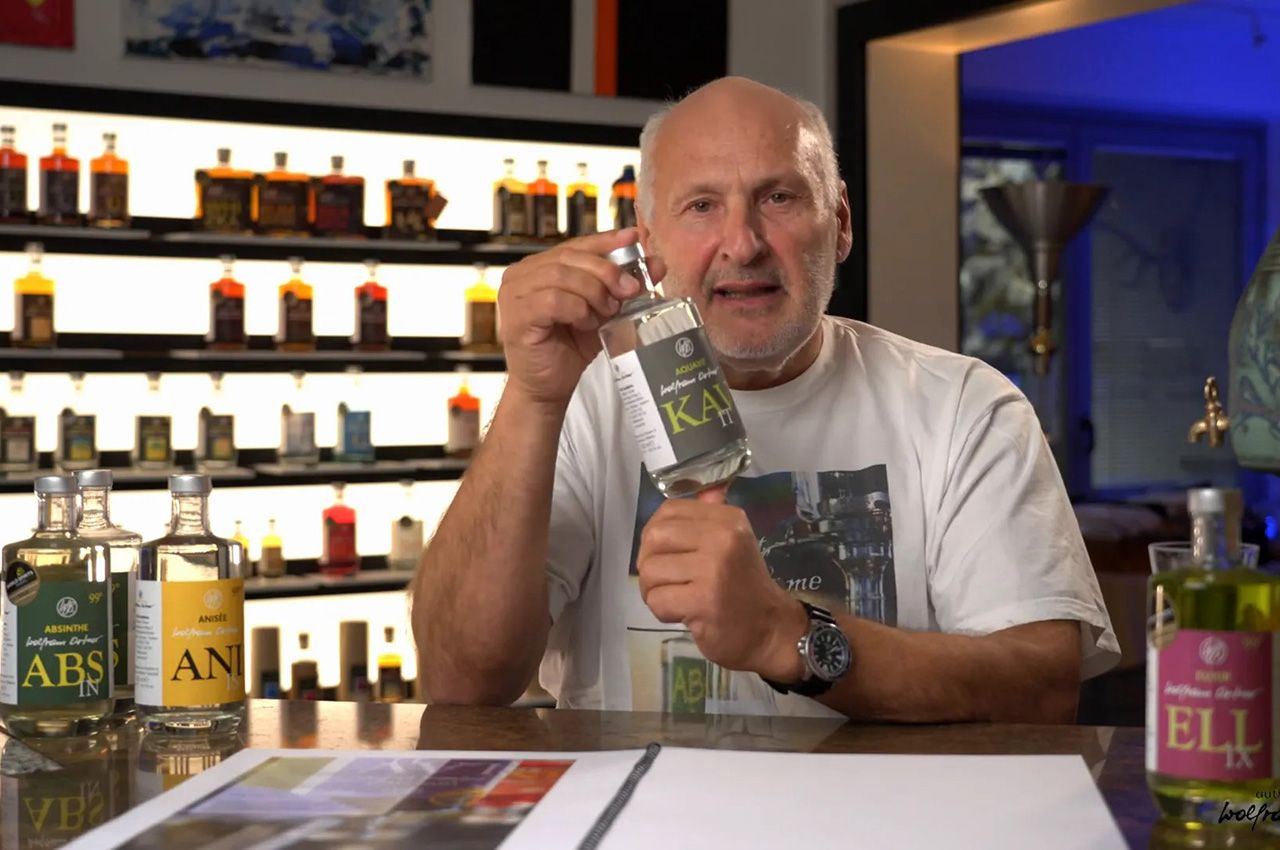 Rediscover Botanical Spirits — Elixirs, Aquavit & Absinthe Guide